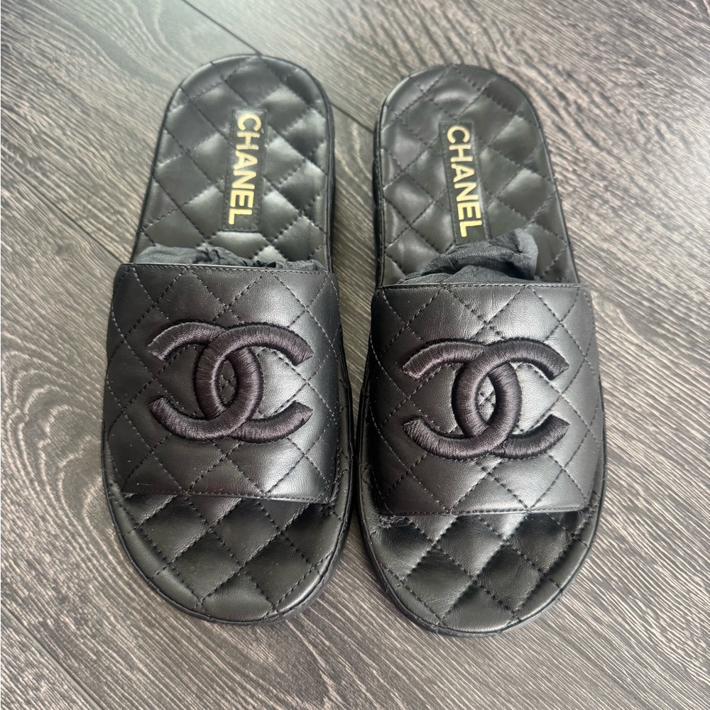 CHANEL Black Quilted Slippers